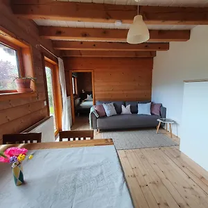 Appartement Helle Und Idyllische 2 Am Rande Von, Berlijn