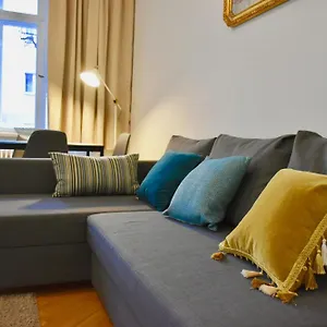 Appartement Im Thueringer Hof, Berlijn