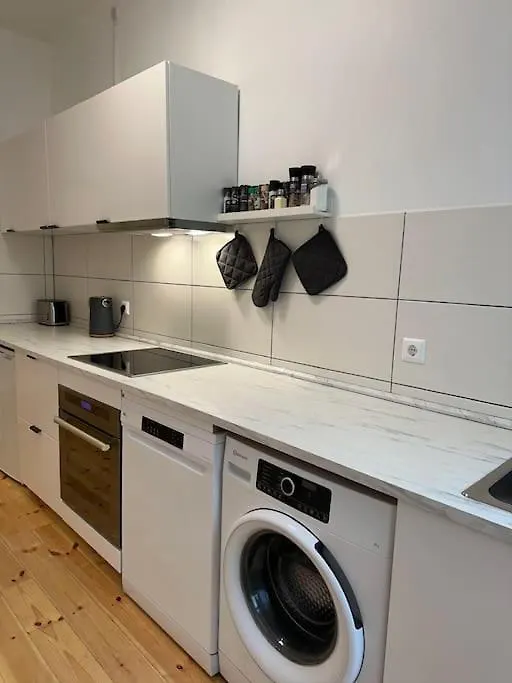Modernes 2 Zimmer Apartment Berlín 0*,  Německo