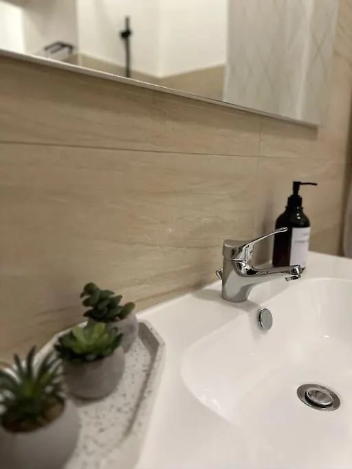 Modernes 2 Zimmer Apartment Berlín